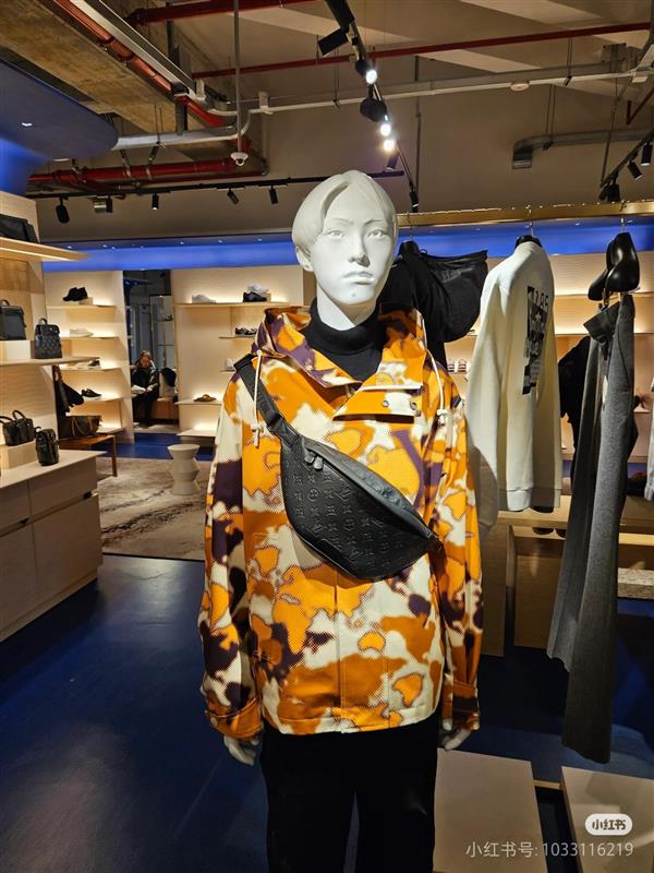 2026120181033202 460